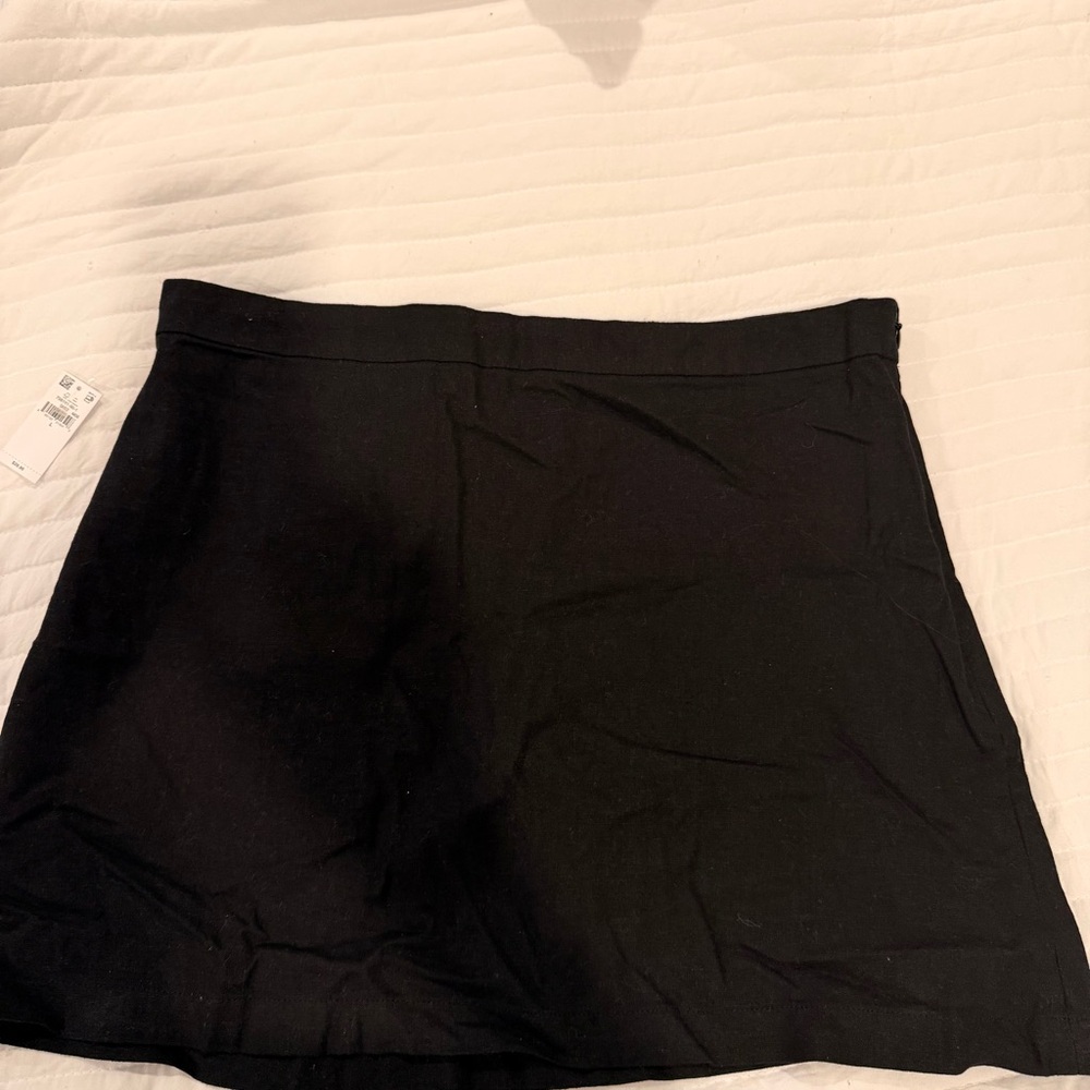 Old Navy Black Midi Skirt